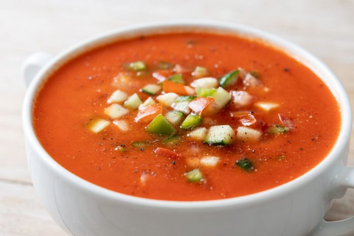 Receta Tradicional De Un Rico Gazpacho Andaluz Casero