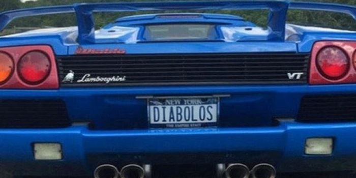 donald-trumps-lamborghini-diablo-2