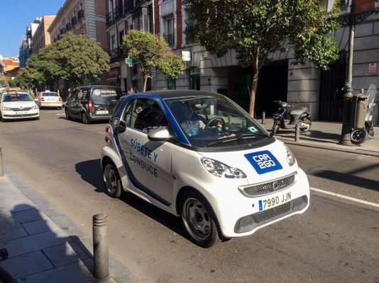 Taxi, Uber, Cabify… El transporte sostenible de Madrid a examen