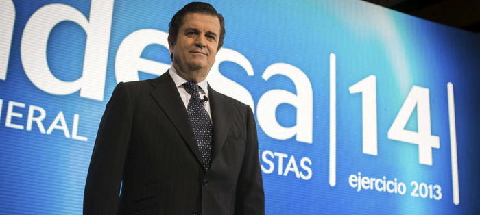 Endesa paga la luz a Borja Prado en plena crisis por el papel de las eléctricas