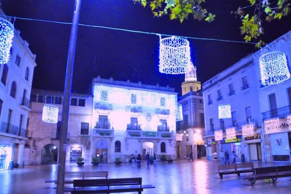 Foto de Luces y figuras de Navidad