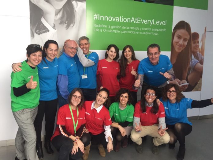 Foto de Schneider Electric Reverse Mentoring