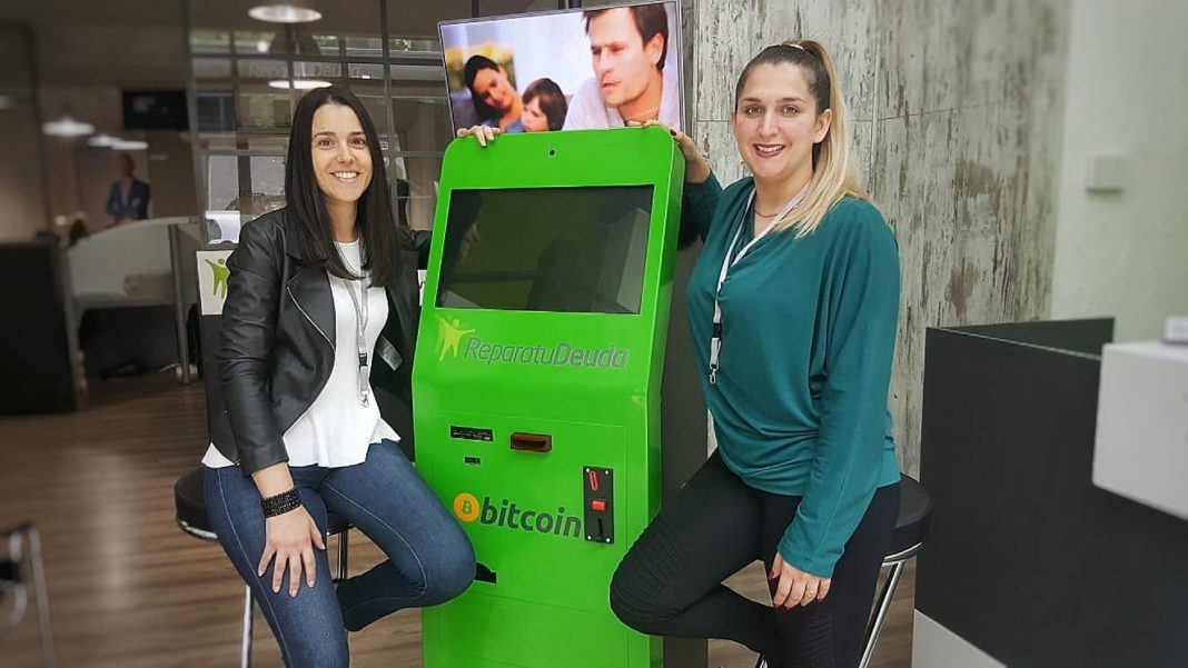 Repara tu Deuda instala cajeros Bitcoin en sus oficinas