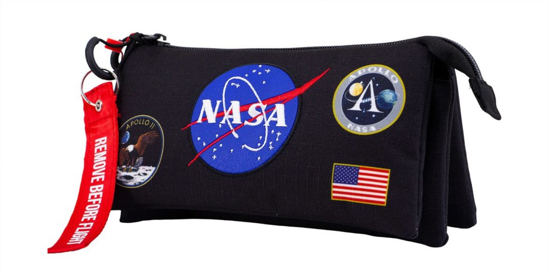 estuche nasa cosmos