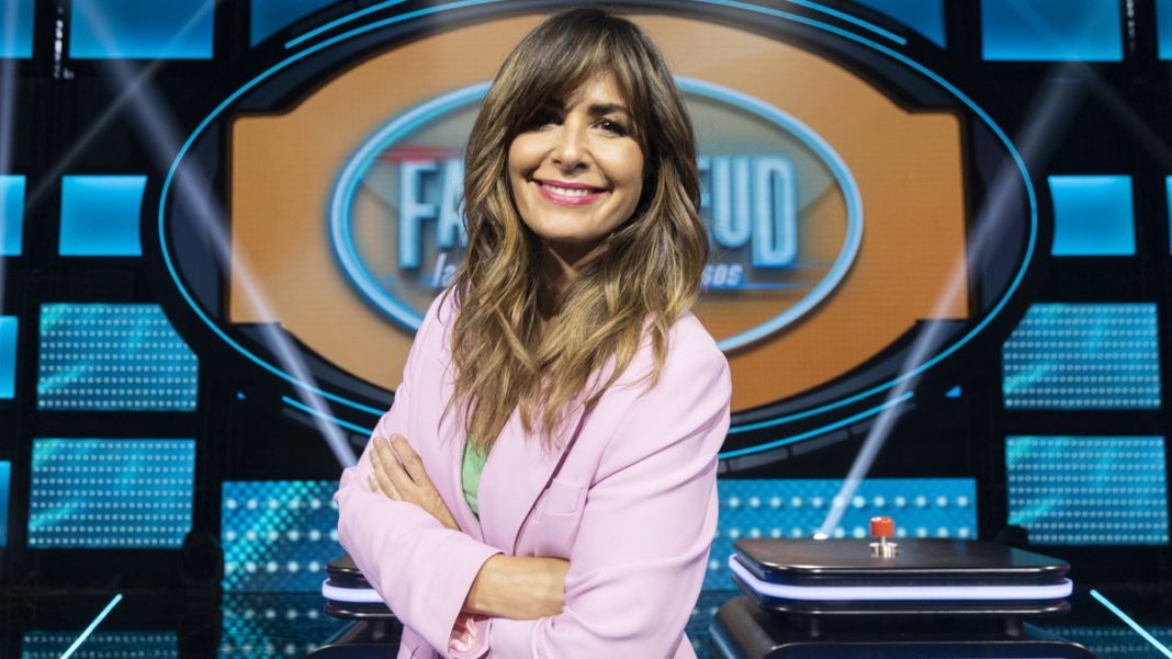 family-feud-nuria-roca