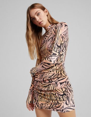 Vestido mini velvet print Bershka