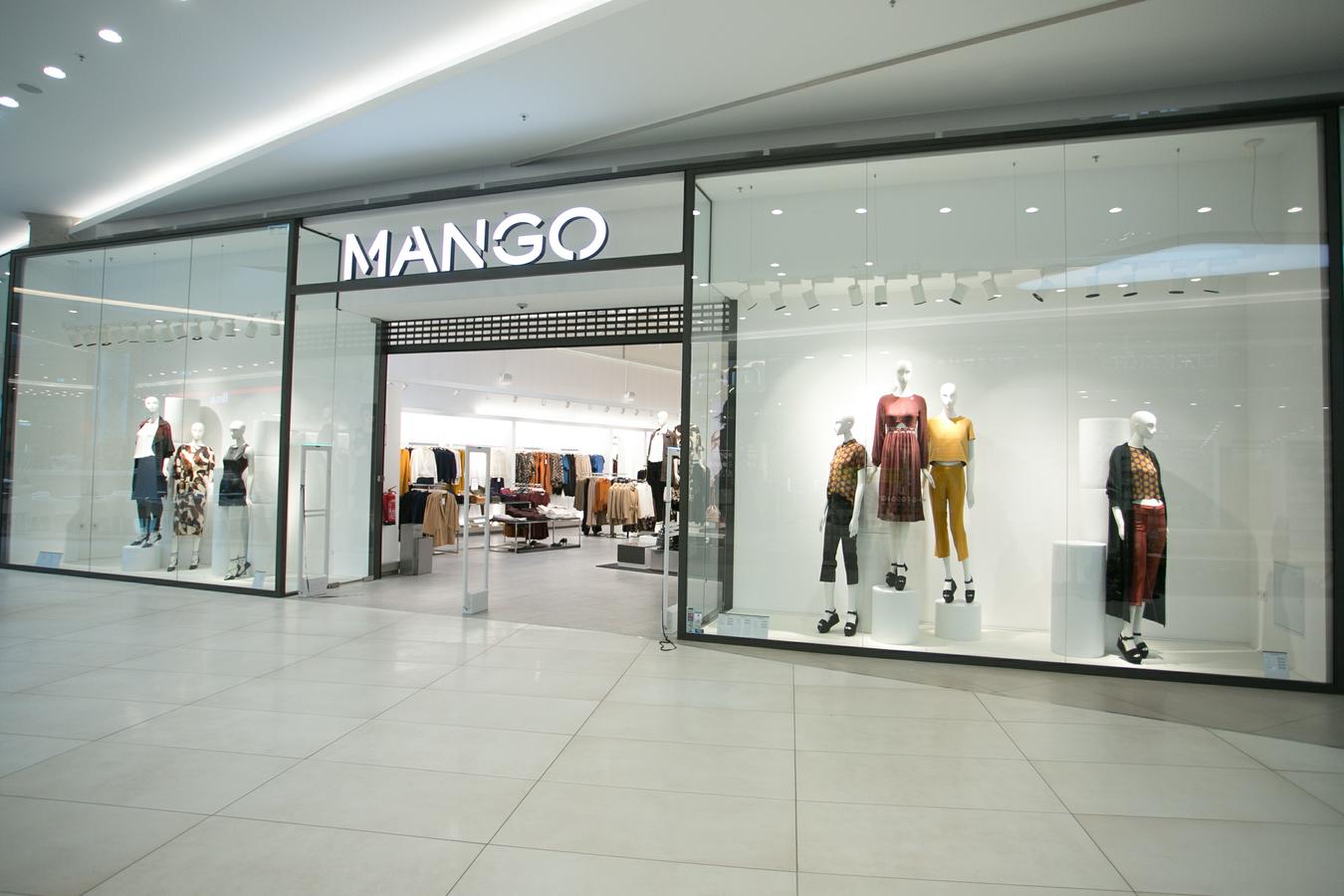 Mango lo ha vuelto a hacer: el vestido de tus sueños exclusivo online que no va a durar