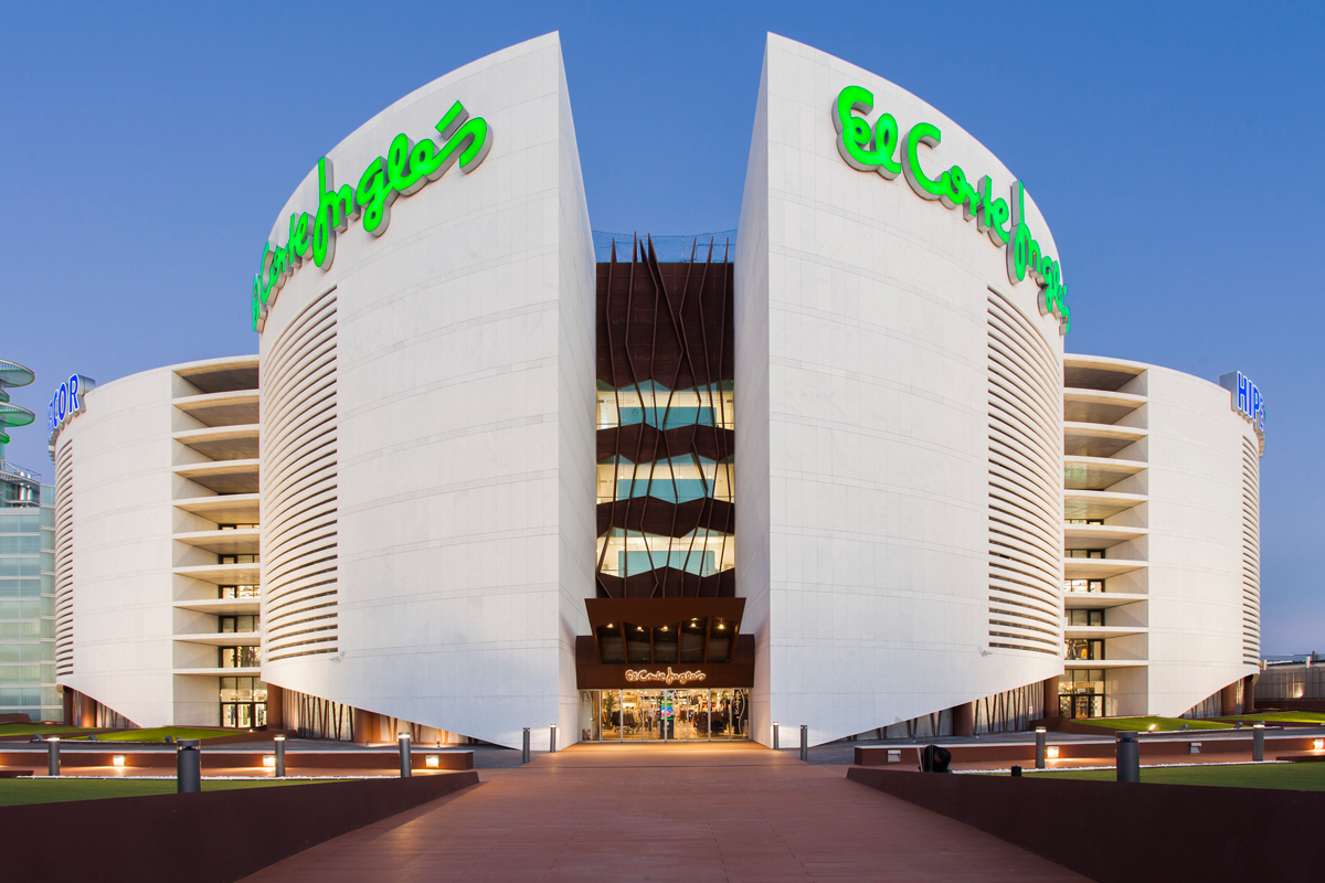 El Corte Inglés: el exclusivo vestido que solo puedes permitirte en rebajas