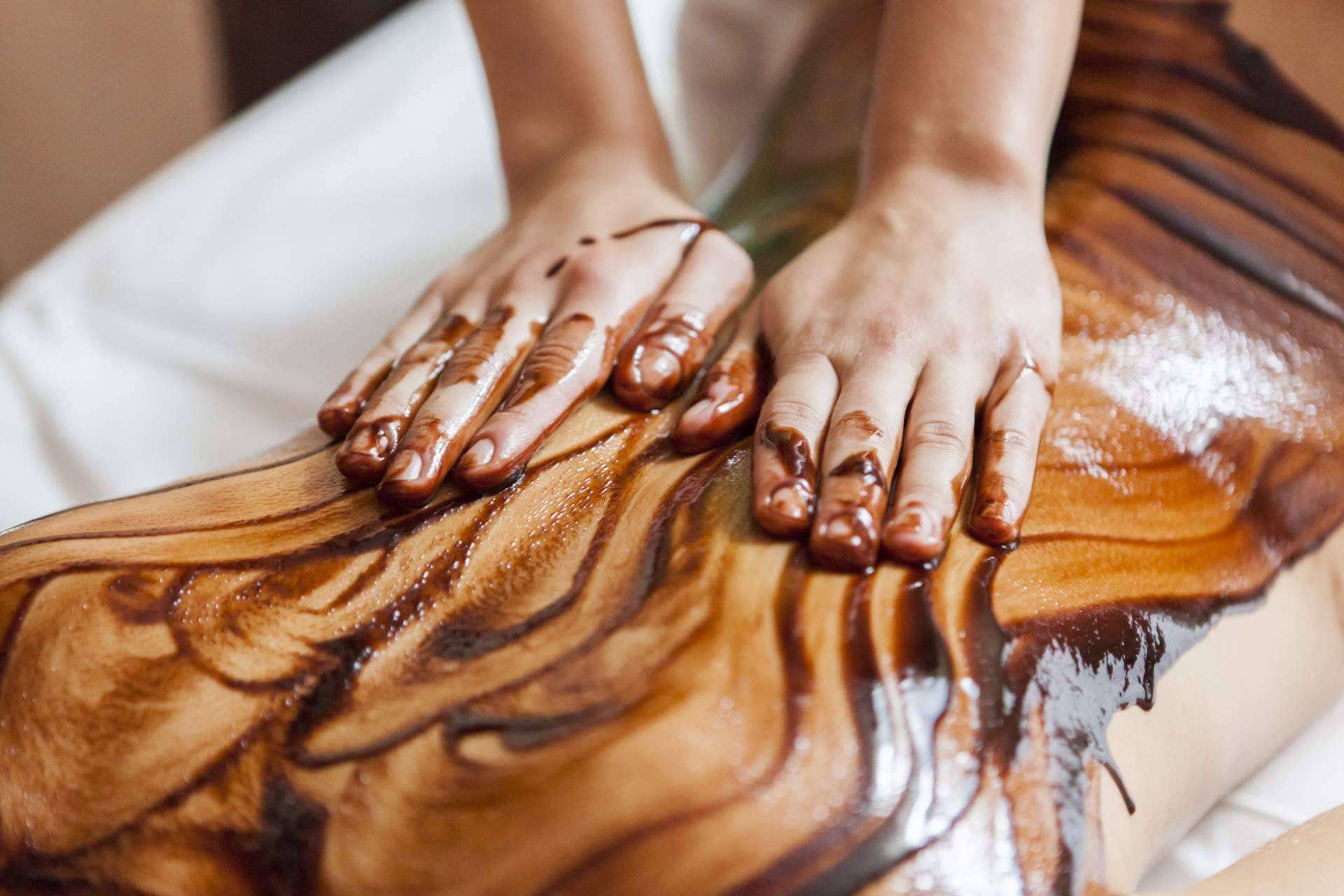 Chocolaterapia en pareja, un tratamiento estético y saludable en auge, por Crina Rus Beauty Center