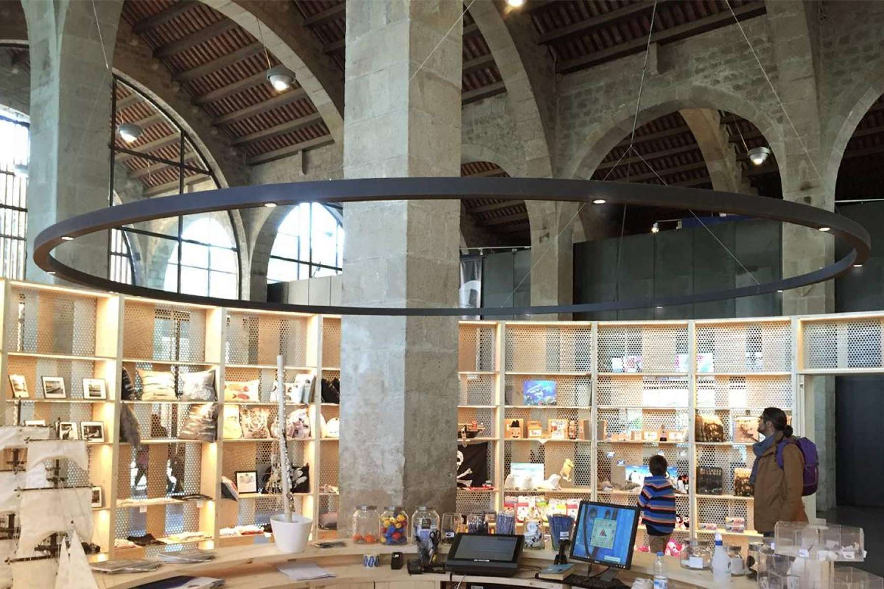 La empresa española Insolit ilumina el Museo Marítimo de Barcelona