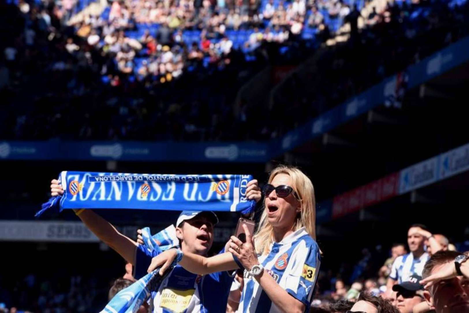 Conseguir entradas para el RCD Espanyol y sentir la adrenalina en primera línea