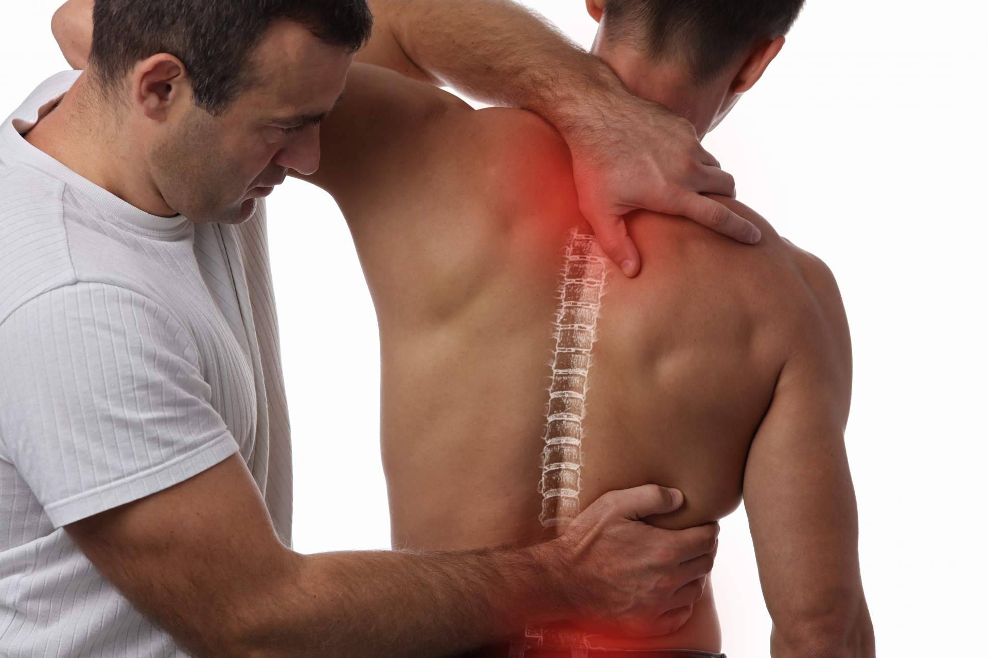 Centre Chiropractic explica que los ajustes quiroprácticos ayudan a mejorar la lumbalgia