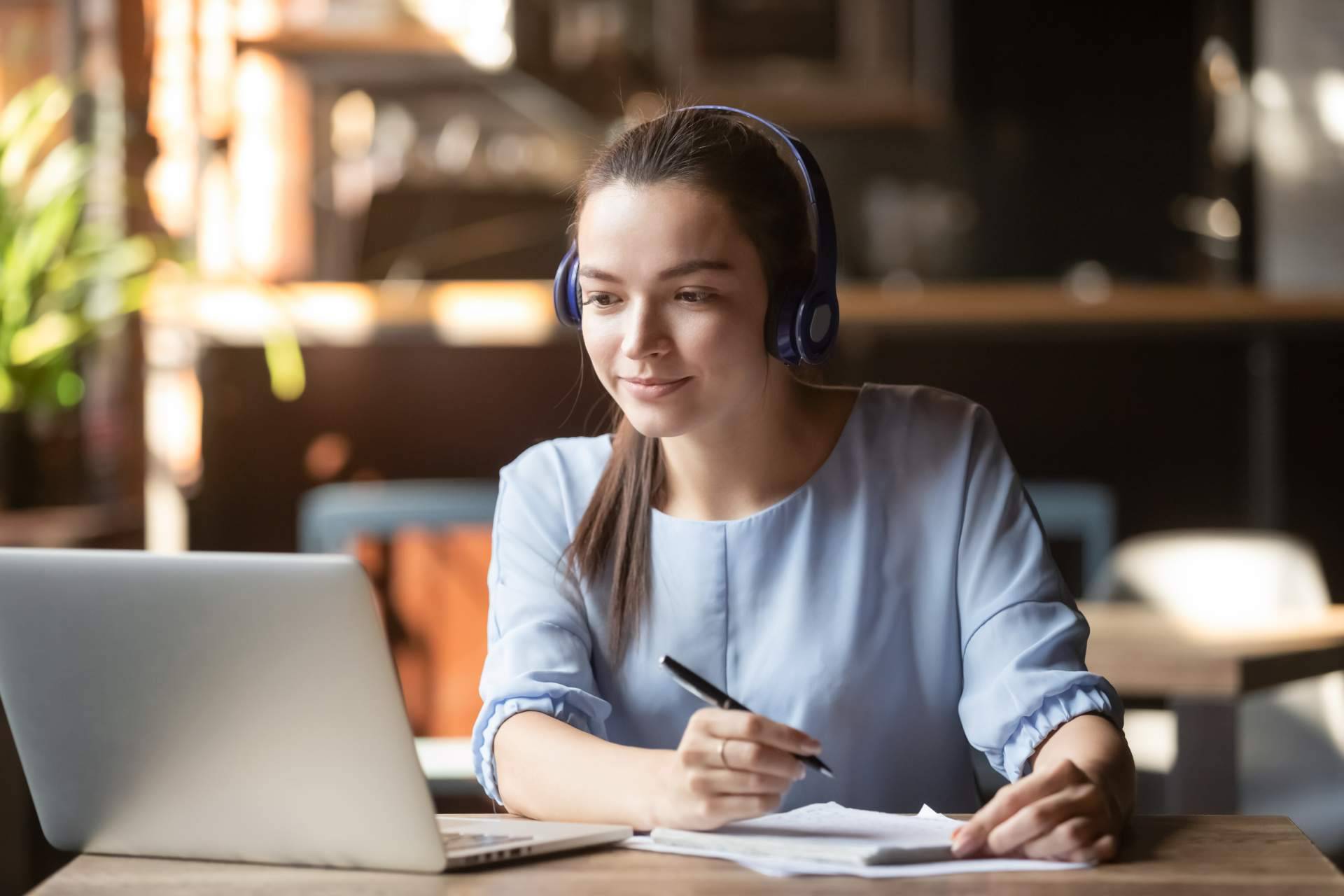 Dominar idiomas se ha convertido en un requisito para aumentar las oportunidades laborales