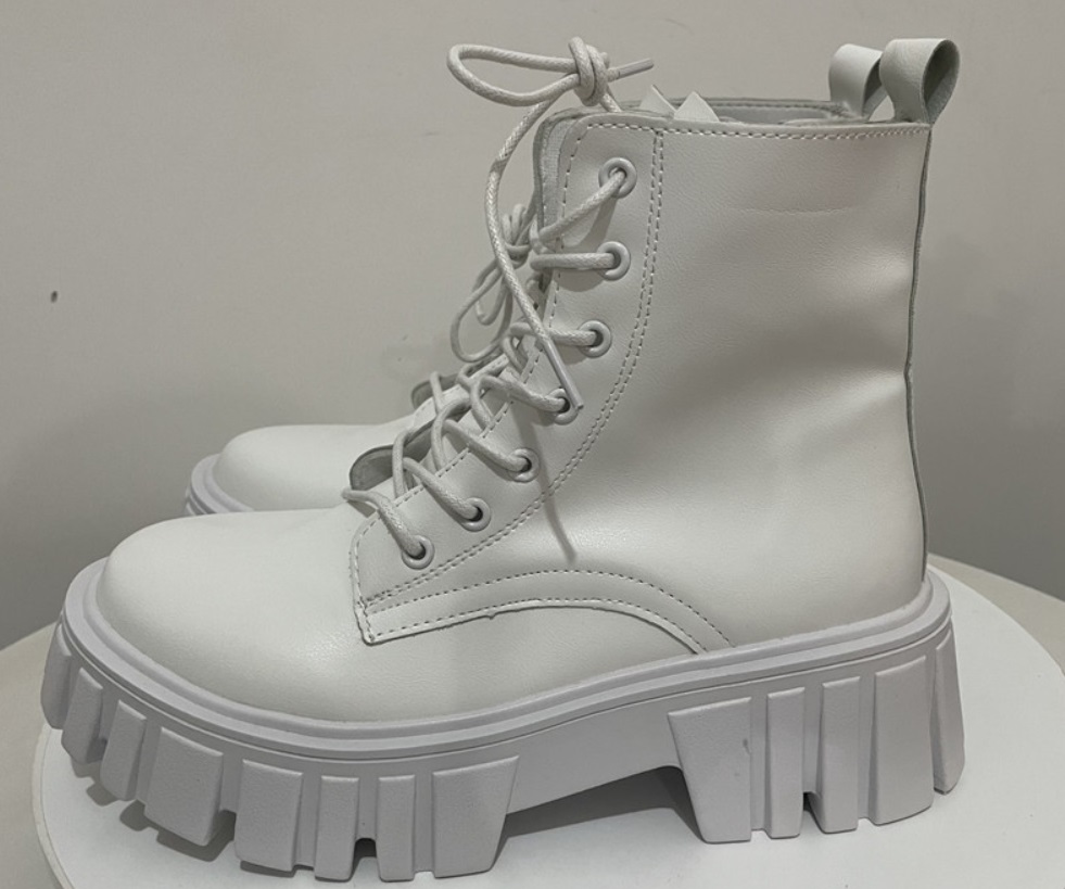 botas blanco