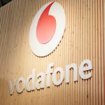 Cómo afecta a España el acuerdo de Vodafone Group con Google para sus servicios con IA