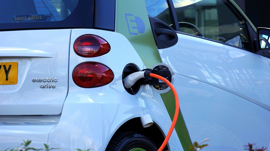 Iberdrola ‘tira del carro’ de la exigua red de recarga eléctrica