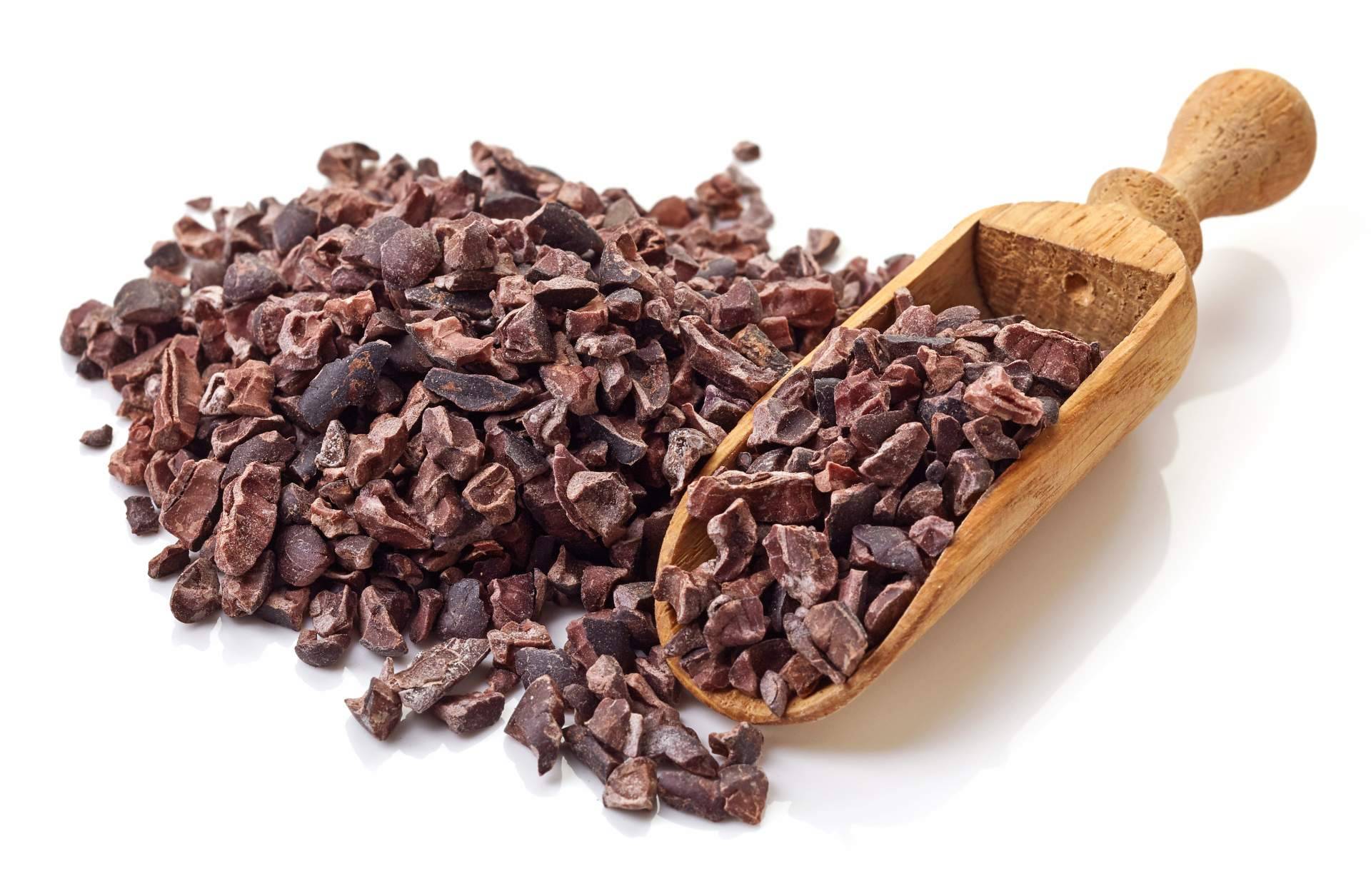 Mediterranean Superfoods presenta sus nibs de cacao con chocolate, un snack saludable y delicioso para cualquier momento del día