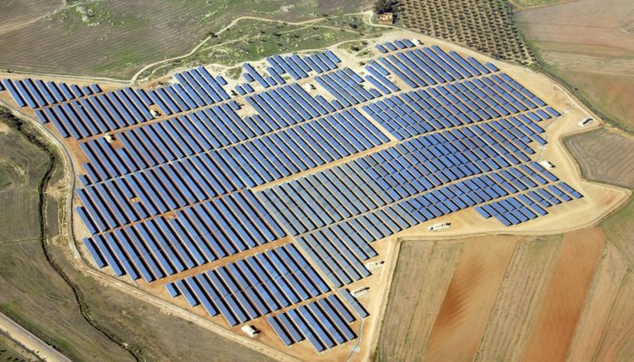 solaria-campo-fotovoltaico