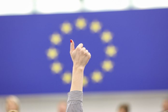 Parlamento Europeo vota normas para criptoactivos