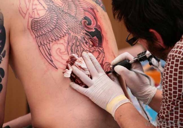 peligros de los tatuajes 6 Merca2.es