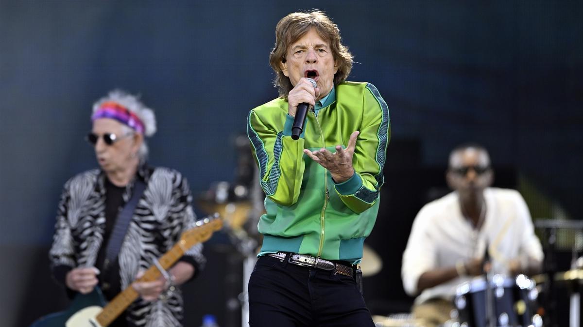 El Barça pone a la venta la camiseta de los Rolling Stones que