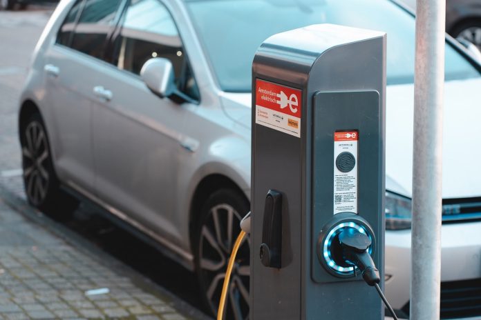 Razones para comprar un coche eléctrico en España