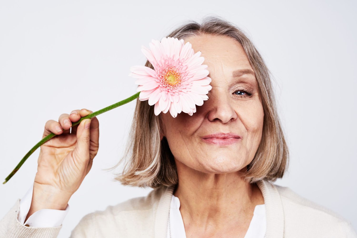 5 sencillos ejercicios para mantenerte activa y no sufrir con la menopausia