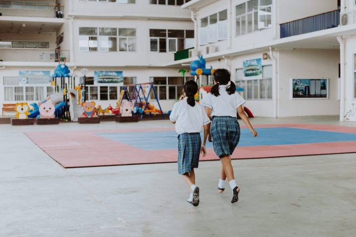 Pavimentos deportivos para centros educativos