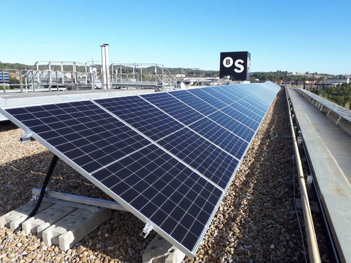 placas solares Banco Sabadell. Sostenibilidad