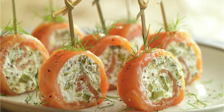 rollitos de salmon con queso mostaza y Merca2.es