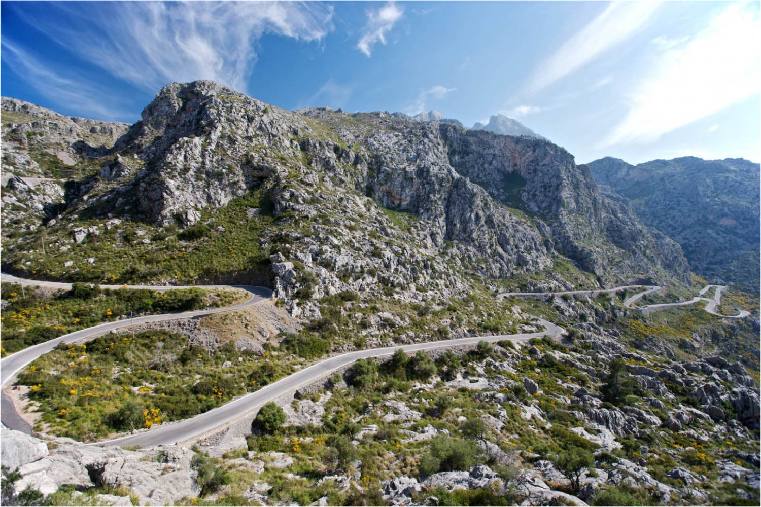 MALLORCA: LA LEYENDA DE LA REINA DE LA CALA TUENT