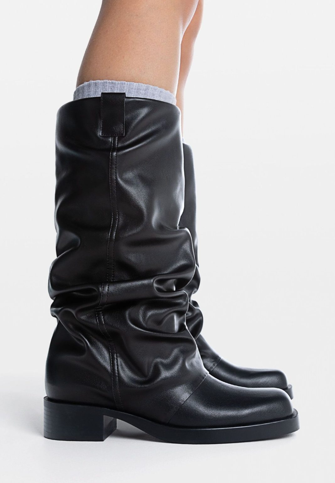 Botas planas slouchy