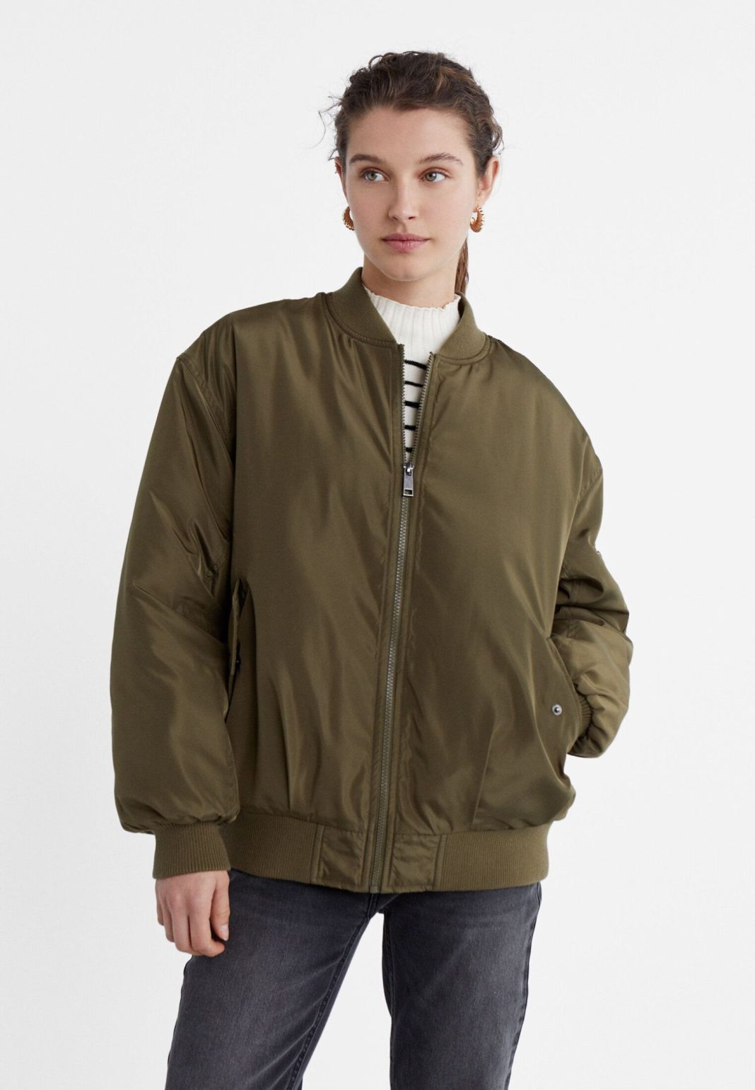 CAZADORA BOMBER ACOLCHADA DE STRADIVARIUS