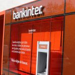 Bankinter logra superar un oscuro 2024 gracias a las comisiones