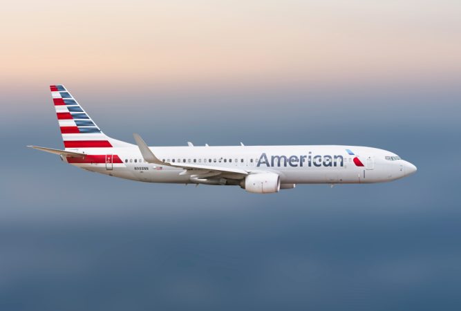 American Airlines unsplash Merca2.es