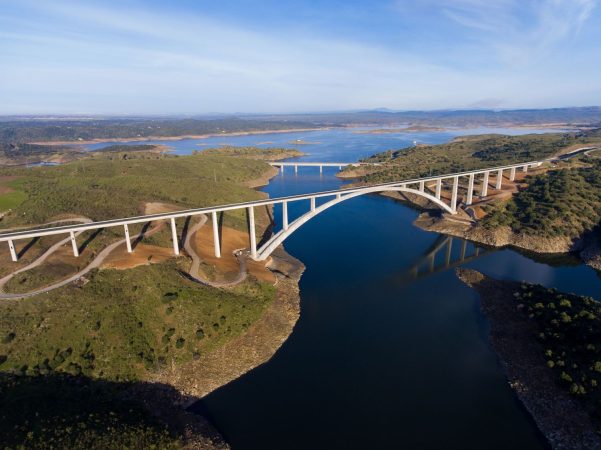 FCC Viaducto de Almonte Caceres Merca2.es