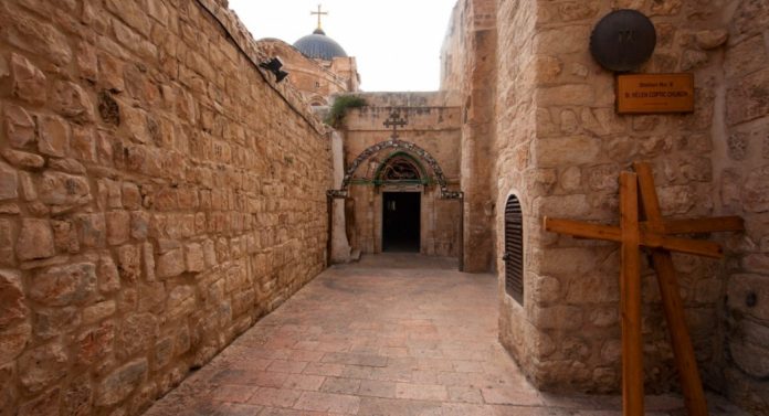 Así es el recorrido viral por el camino más importante para los cristianos: “La Vía Dolorosa”, en Jerusalén