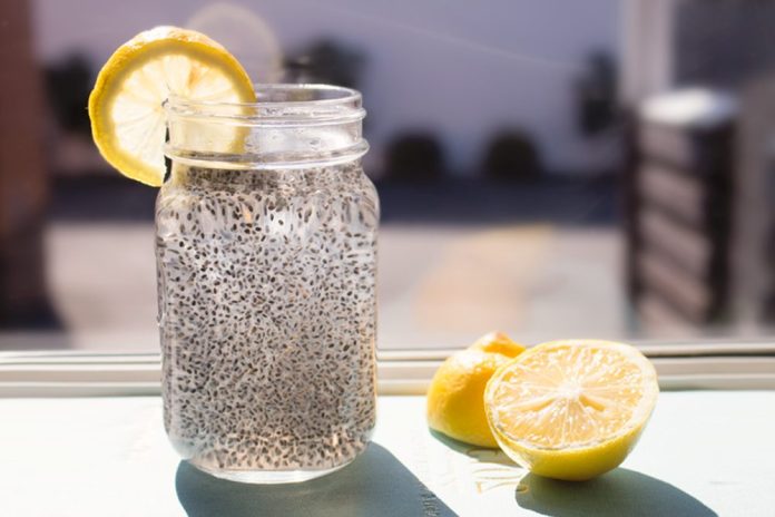 agua con semillas de chía