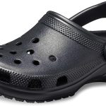 Vuelven las «Crocs» a Amazon: el zapato de moda de verano ahora con un 30% de descuento