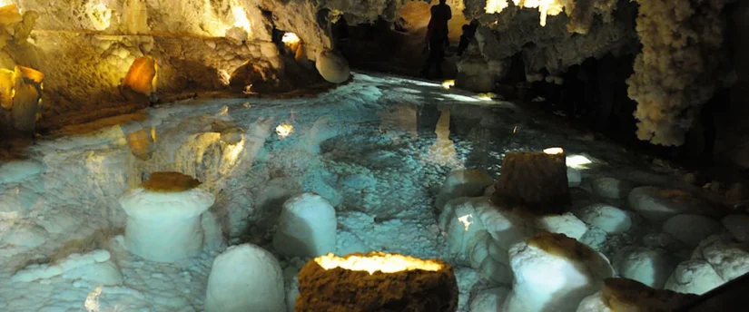 excursion cuevas de san jose Merca2.es