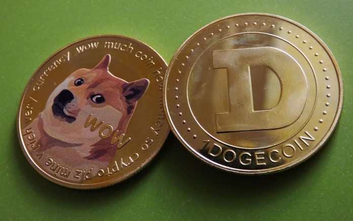 Convierte una inversión mínima en 10.000 euros de forma rápida gracias a dogecoin