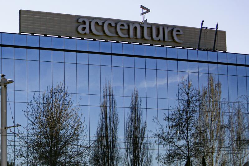 La IA catapulta a Accenture: Registra un alza de 1,5% en beneficios en nueve meses