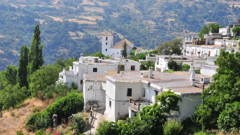 Bubion en Granada Espana Merca2.es