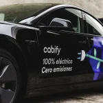 CC.OO. y UGT recurren a las empresas privadas para reventar el convenio de Cabify, Uber y Bolt