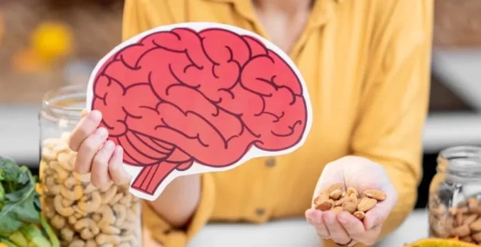 Potencia tu memoria con estos alimentos que regeneran el cerebro