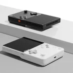 Ayaneo lanza una consola de videojuegos retro inspirada en la mítica Game Boy