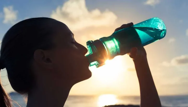 Beneficio de beber agua con regularidad