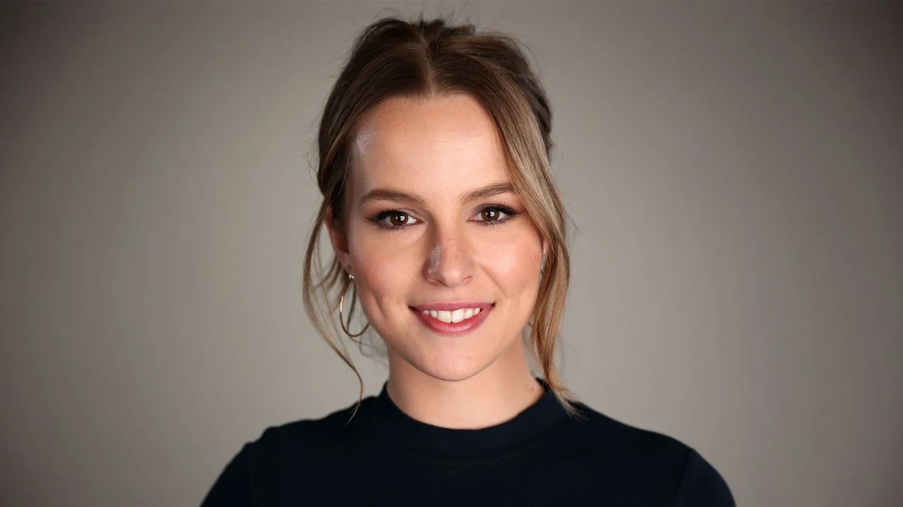 Disney y la cruel venganza que destruyó la carrera de Bridgit Mendler