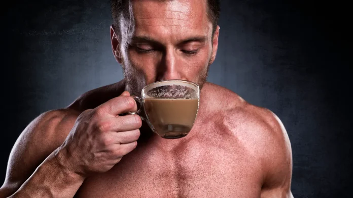 Potencia tu sesión de pesas con cafeína: Así lo confirman los especialistas