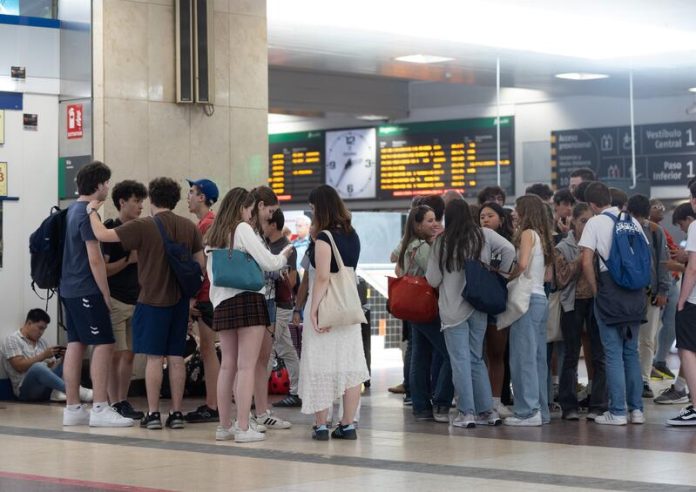 renfe trenes verano joven